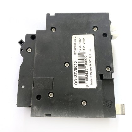 Schneider QOvs QO132VSC10 C32 32A 32 Amp MCB Circuit Breaker Type C